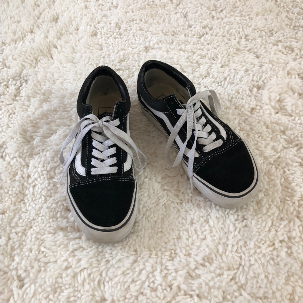 Platform Vans old Skool shoes